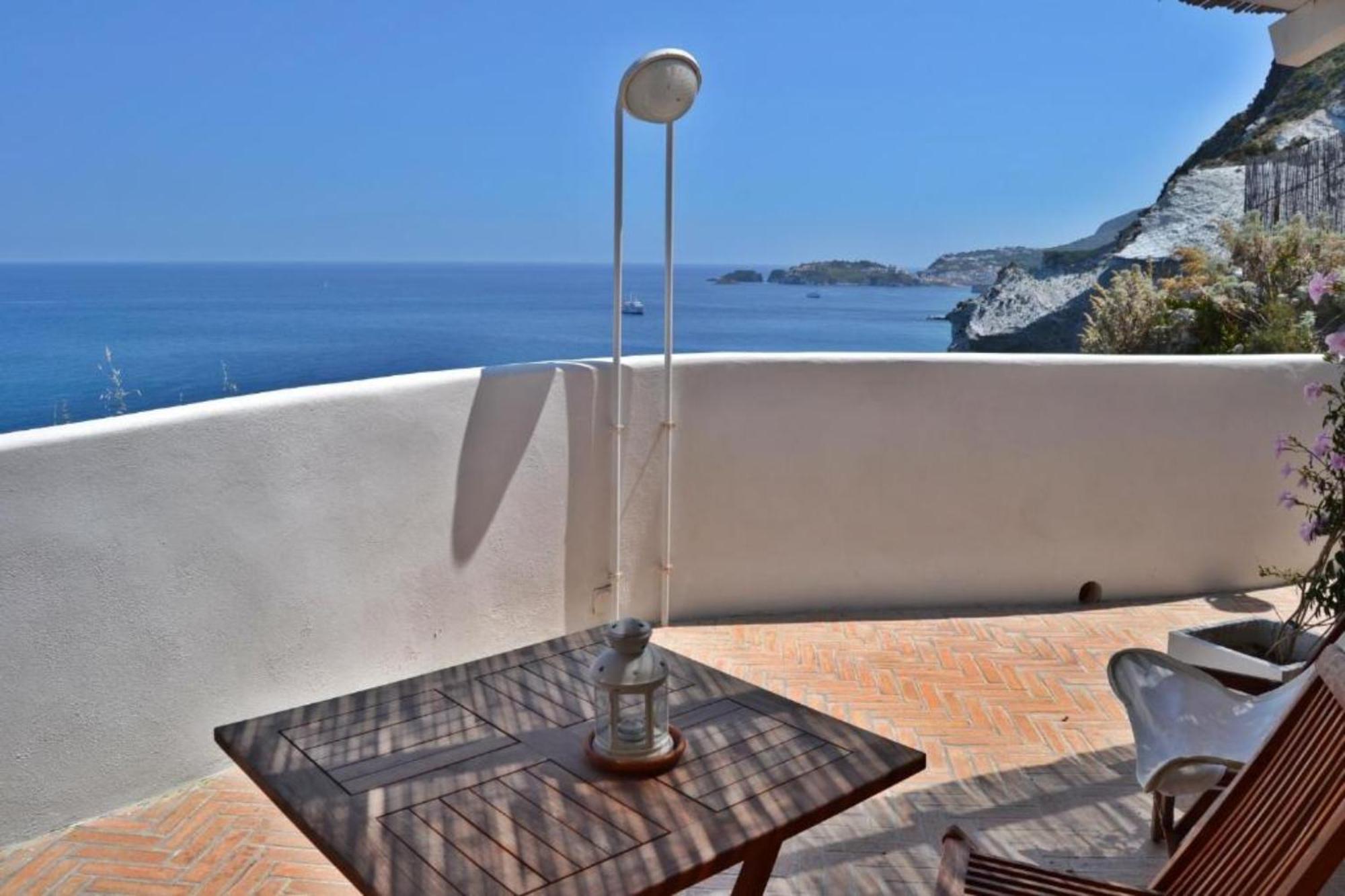 Maridea - Cave Apartments Ponza Bagian luar foto