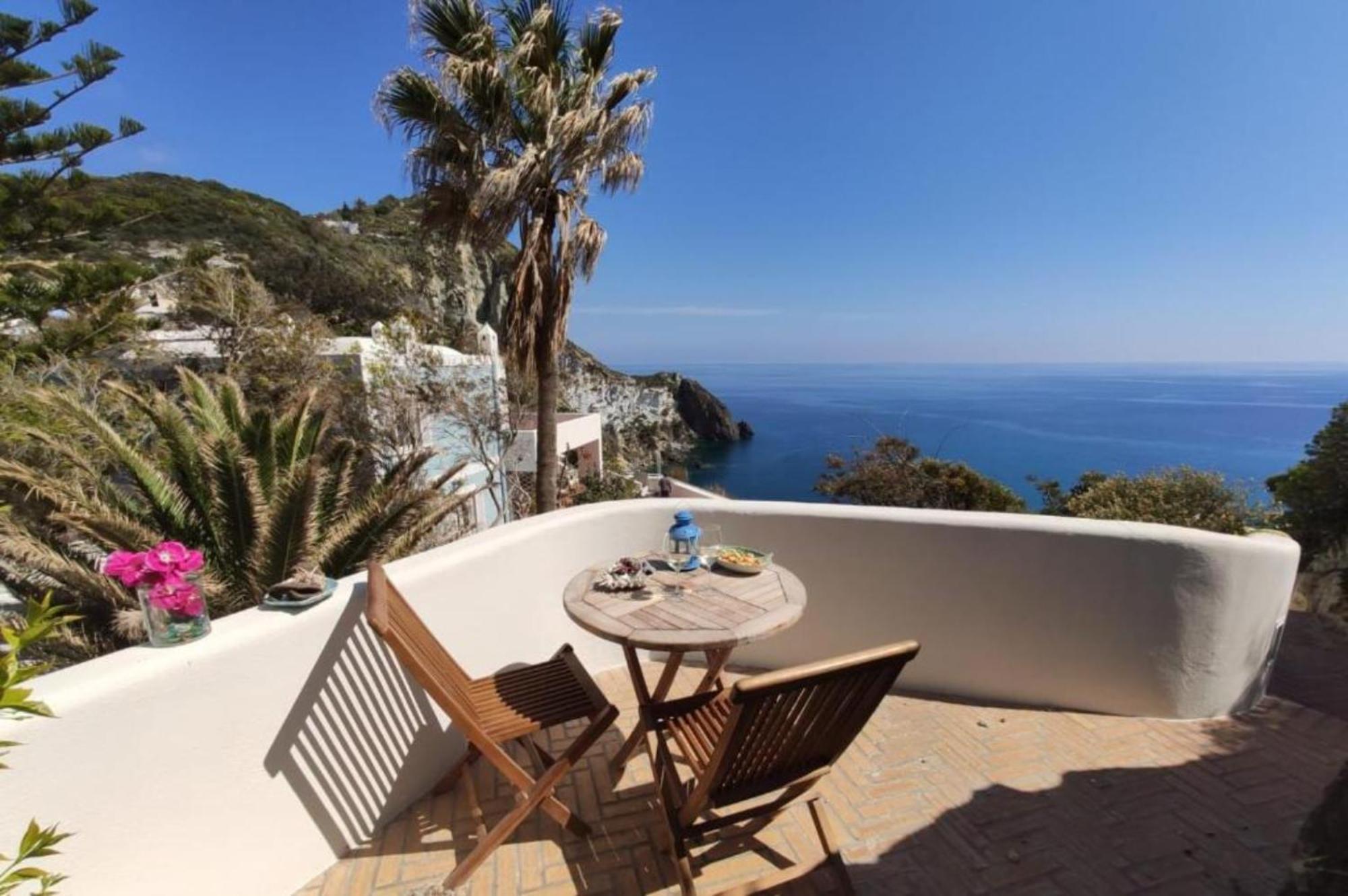 Maridea - Cave Apartments Ponza Bagian luar foto
