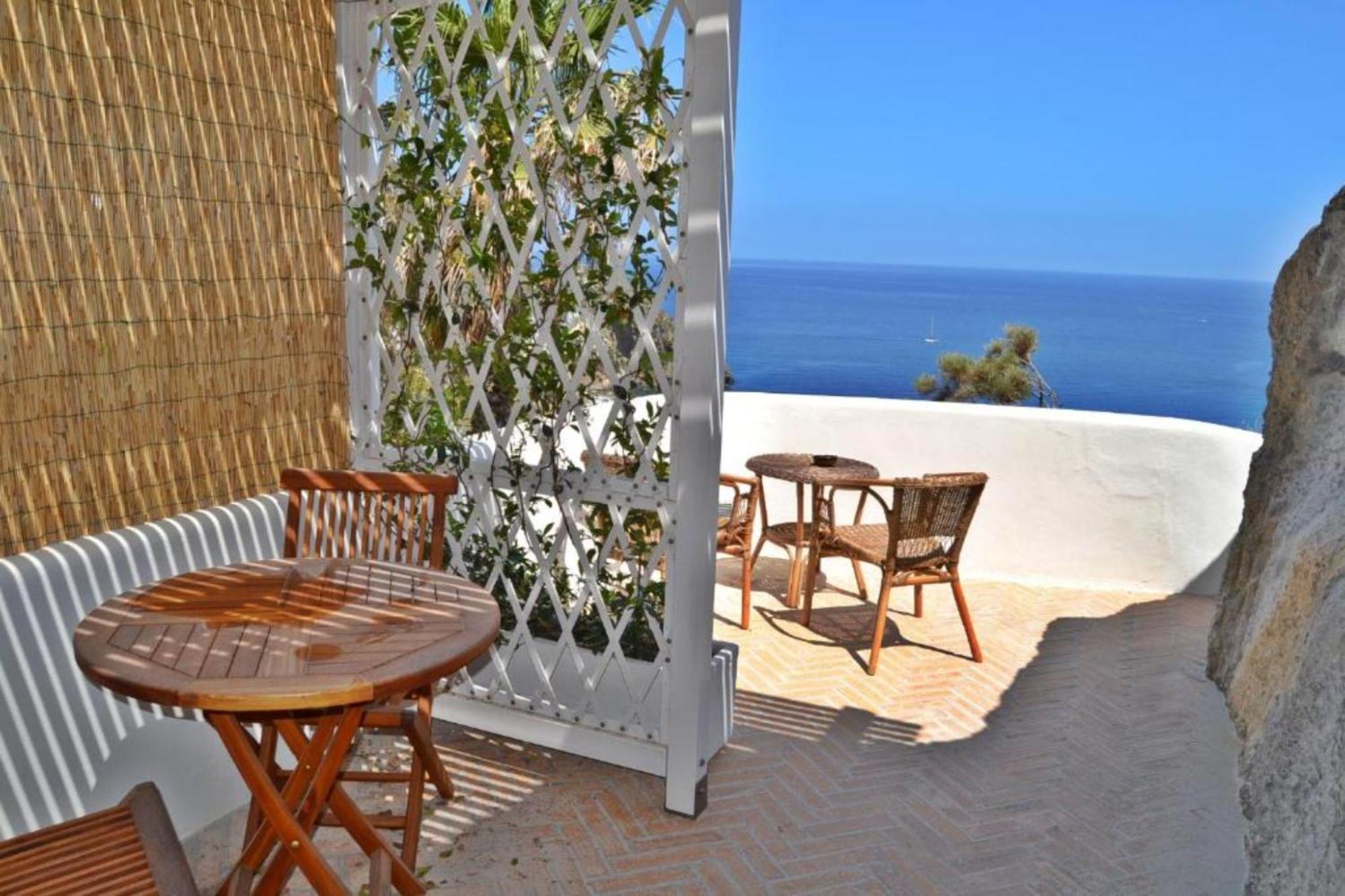 Maridea - Cave Apartments Ponza Bagian luar foto